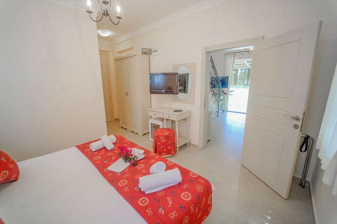 Imagen general del Alacati Marina Palace Otel. Foto 9