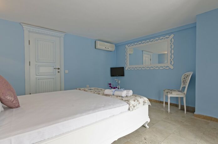 Imagen general del Alacati Roka Tas Otel. Foto 8