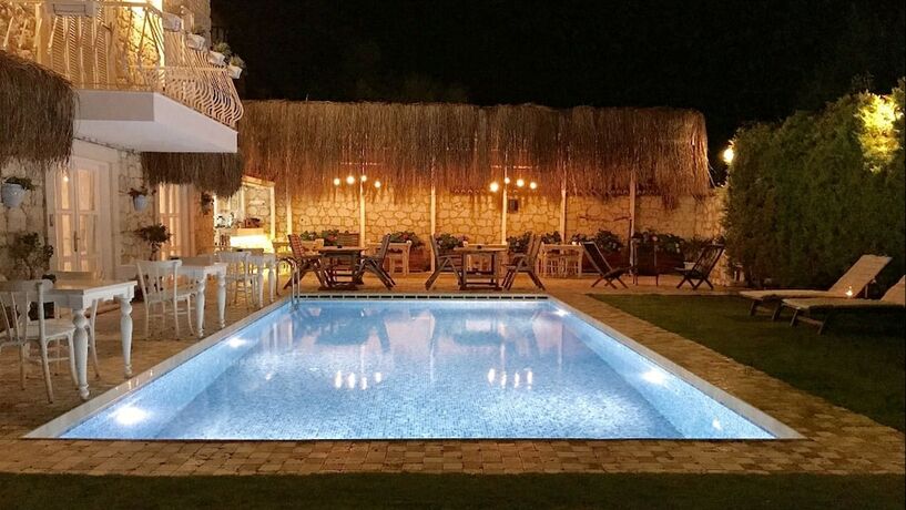 Imagen general del Alacati Roka Tas Otel. Foto 9