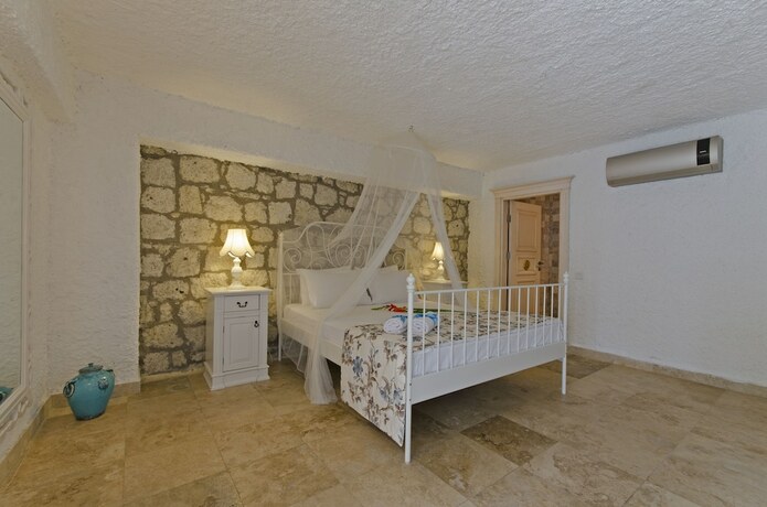 Imagen general del Alacati Roka Tas Otel. Foto 12