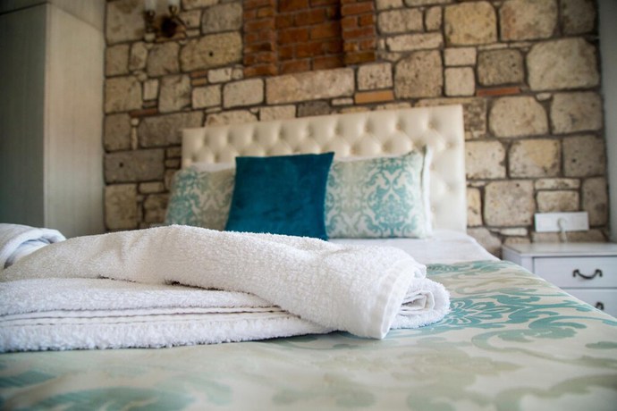 Imagen de la habitación del Alacati Sardunya Hotel. Foto 9