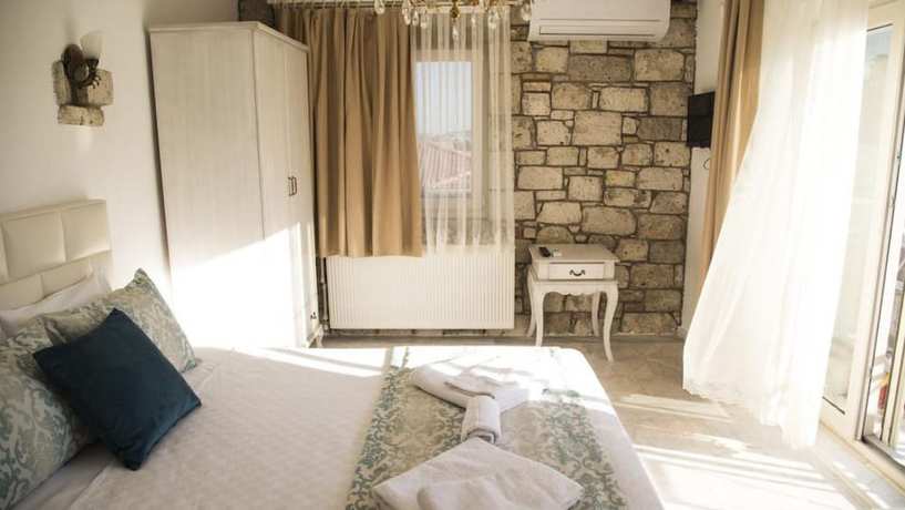 Imagen de la habitación del Alacati Sardunya Hotel. Foto 12