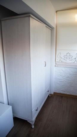 Imagen de la habitación del Alacati Sardunya Hotel. Foto 17