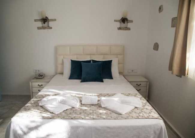 Imagen de la habitación del Alacati Sardunya Hotel. Foto 19