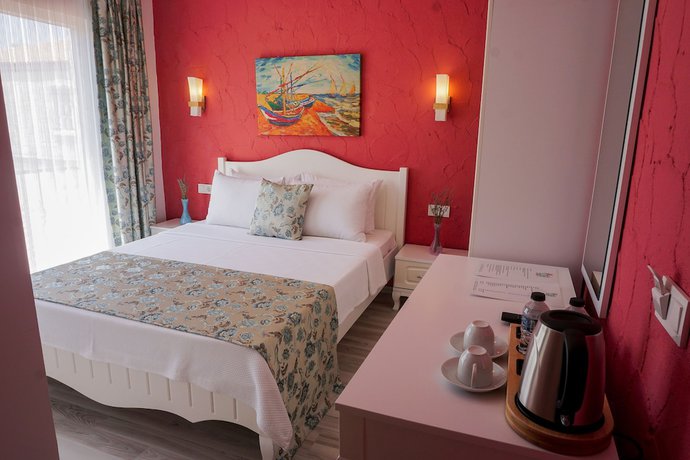 Imagen de la habitación del Ala&ccedil;atı 716 Hotel. Foto 9