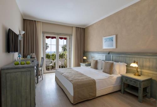 Imagen general del Ala&ccedil;atı Beach Resort. Foto 2