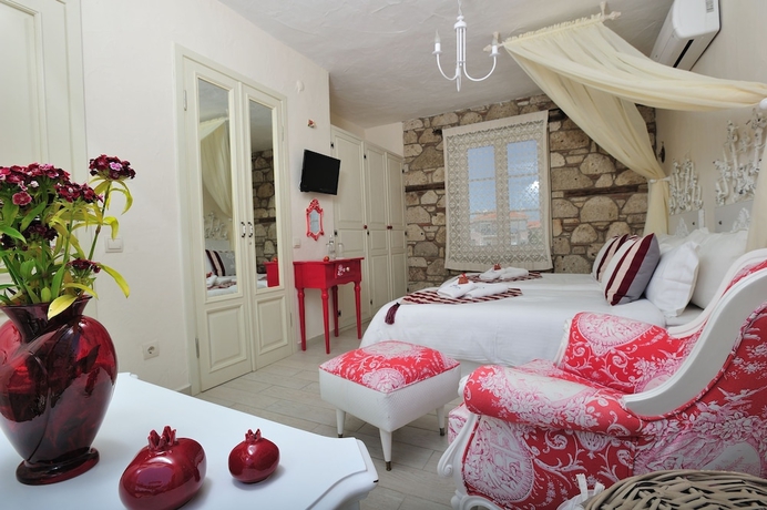 Imagen de la habitación del Ala&ccedil;atı Sultan Konak Butik Otel. Foto 3