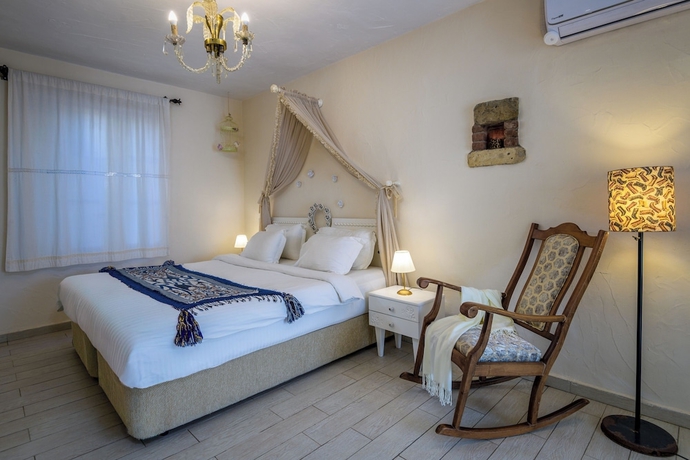 Imagen de la habitación del Ala&ccedil;atı Sultan Konak Butik Otel. Foto 10