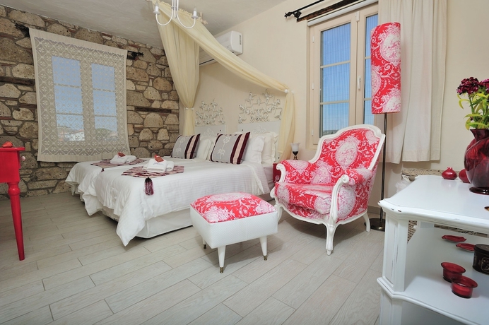 Imagen de la habitación del Ala&ccedil;atı Sultan Konak Butik Otel. Foto 11