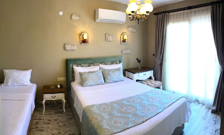 Imagen de la habitación del Ala&ccedil;atı Viola Hotel. Foto 3