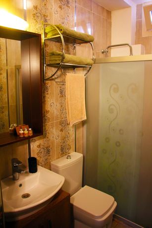 Imagen de la habitación del Ala&ccedil;atı Viola Hotel. Foto 5