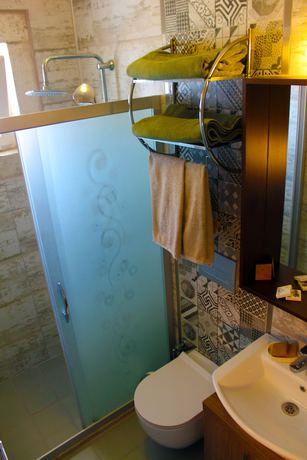 Imagen de la habitación del Ala&ccedil;atı Viola Hotel. Foto 16