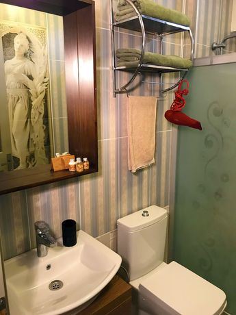 Imagen de la habitación del Ala&ccedil;atı Viola Hotel. Foto 18