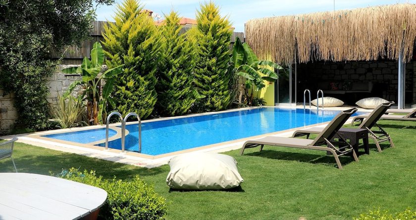 Imagen de la piscina del Ala&ccedil;atı Viola Hotel. Foto 20