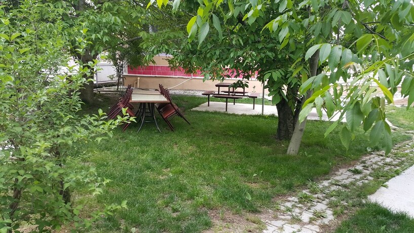 Imagen de los exteriores del Alanlar Alabalık Ve Otel. Foto 39