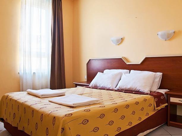 Imagen de la habitación del Albatros Apart Hotel. Foto 2