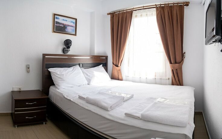 Imagen de la habitación del Albatros Hotel. Foto 13