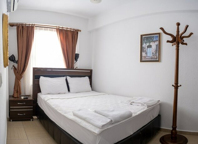 Imagen de la habitación del Albatros Hotel. Foto 17