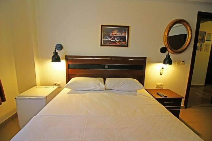 Imagen de la habitación del Albatros Hotel. Foto 18