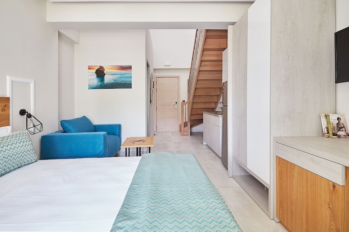 Imagen de la habitación del Albatros Suites. Foto 6
