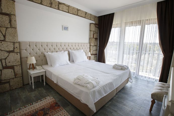 Imagen de la habitación del Albeon Hotel. Foto 7