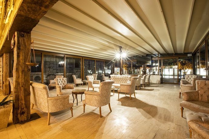 Imagen de los interiores del Albeon Hotel. Foto 18