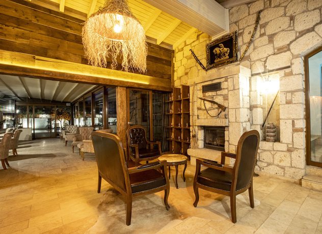 Imagen de los interiores del Albeon Hotel. Foto 20