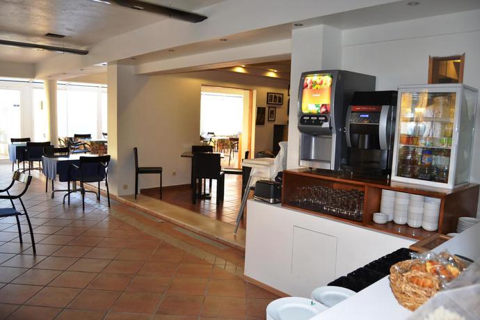 Imagen del bar/restaurante del Albergaria Pedra D'ouro. Foto 2