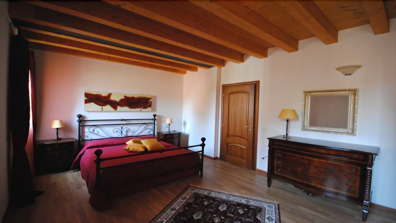 Imagen de la habitación del Alberghiera Venezia. Foto 15