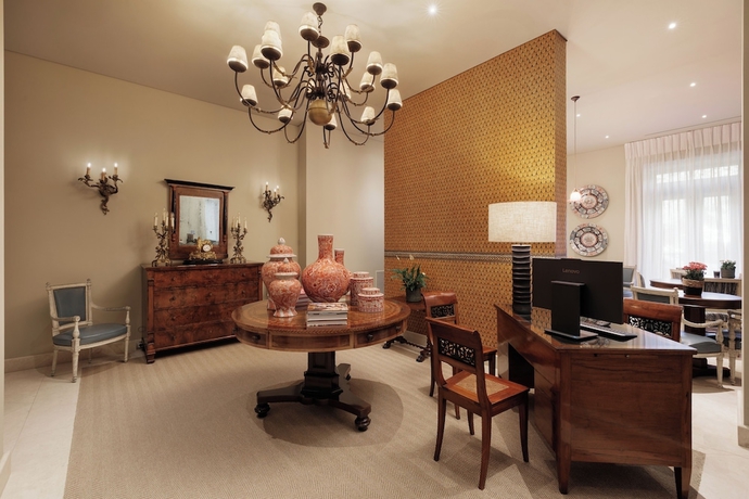 Imagen de los interiores del Albergo Botti. Foto 16