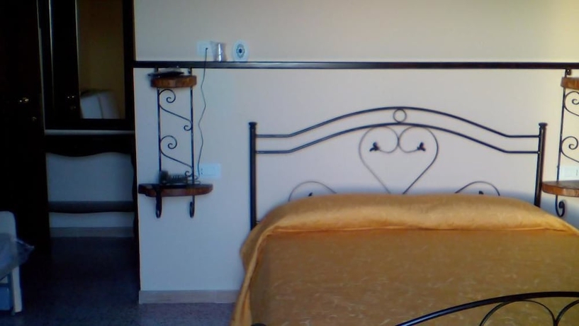 Imagen de la habitación del Albergo Diffuso Borgo Dei Greci. Foto 7