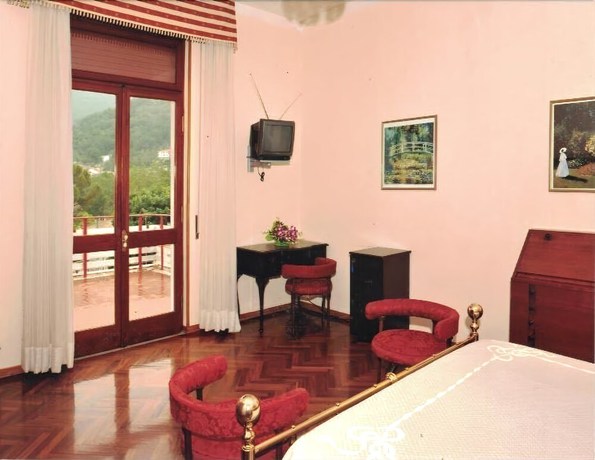 Imagen de la habitación del Albergo La Perla Della Valle. Foto 6