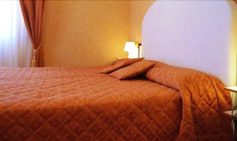 Imagen de la habitación del Albergo Nord Roma. Foto 9