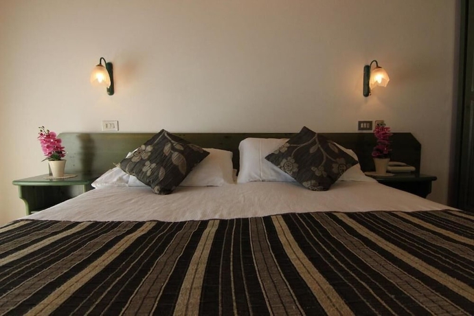 Imagen de la habitación del Albergo Ristorante Cacciatori. Foto 10