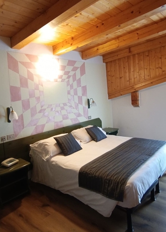 Imagen de la habitación del Albergo Ristorante Cacciatori. Foto 13