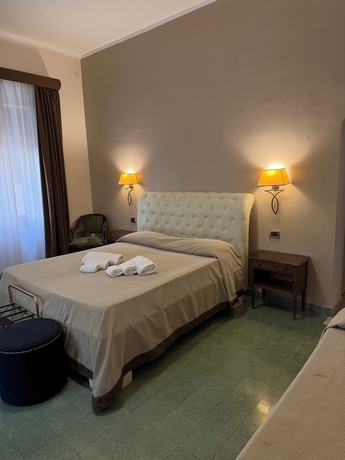 Imagen de la habitación del Albergo Russo. Foto 8