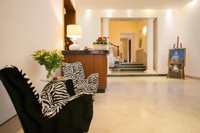 Imagen de los interiores del Albergo Russo. Foto 15