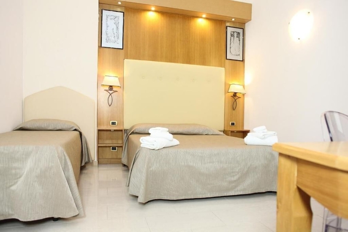 Imagen de la habitación del Albergo Russo. Foto 12