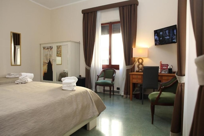 Imagen de la habitación del Albergo Russo. Foto 13