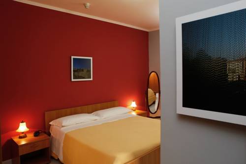 Imagen de la habitación del Albergo Villa Rosa. Foto 3