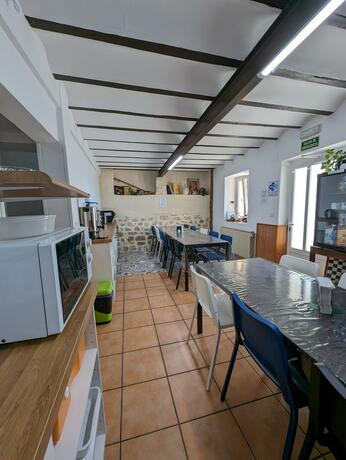 Imagen general del Albergue El Alfar/Pilgrim Hostel. Foto 32