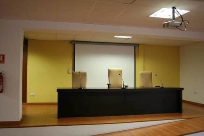 Imagen de los interiores del Albergue Juvenil Lug 2. Foto 13