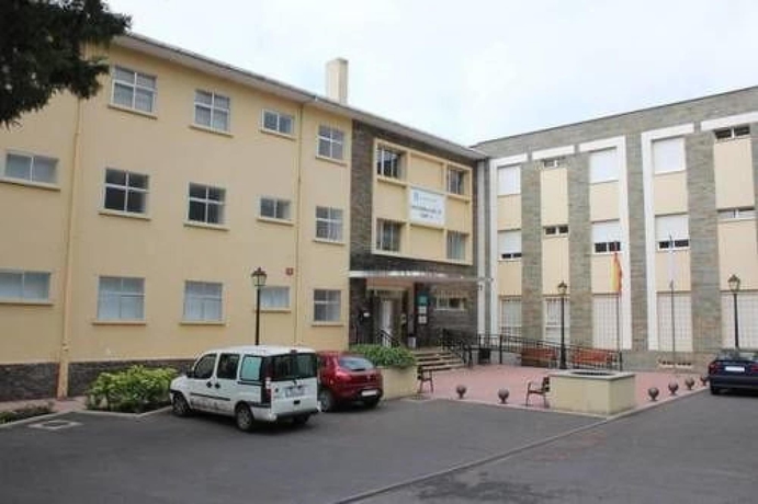 Imagen de los exteriores del Albergue Juvenil Lug 2. Foto 5