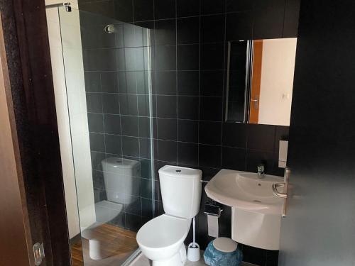 Imagen de la habitación del Albergue La Estaci&oacute;n. Foto 18