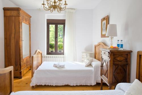 Imagen de la habitación del Albergue LaMorena. Foto 15