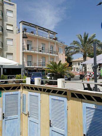 Imagen general del Albium - Hotel Sul Mare. Foto 8