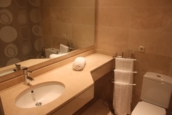 Imagen de la habitación del Alcazaba Hills Resort. Foto 2