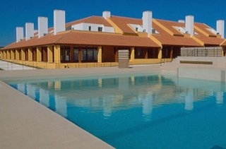 Imagen de la piscina del Aldeamento de Peixinhos. Foto 5