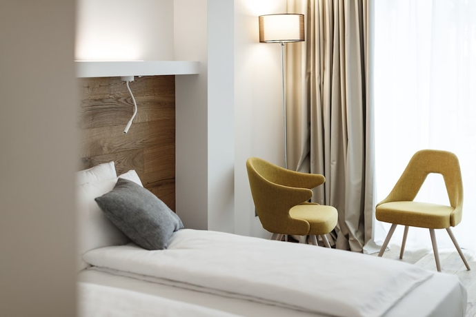Imagen de la habitación del Alea Garda Lake Suite. Foto 4
