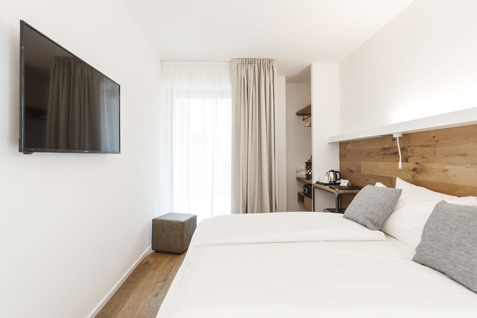 Imagen de la habitación del Alea Garda Lake Suite. Foto 13